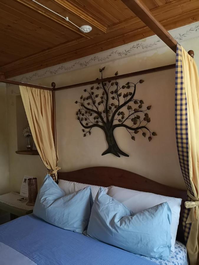 Bed and Breakfast East Wind Medea Zewnętrze zdjęcie