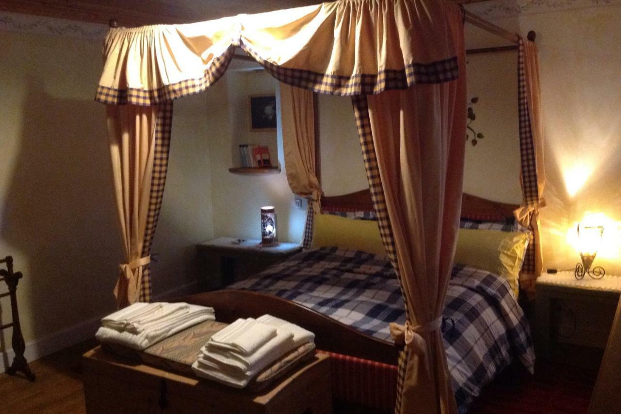 Bed and Breakfast East Wind Medea Zewnętrze zdjęcie
